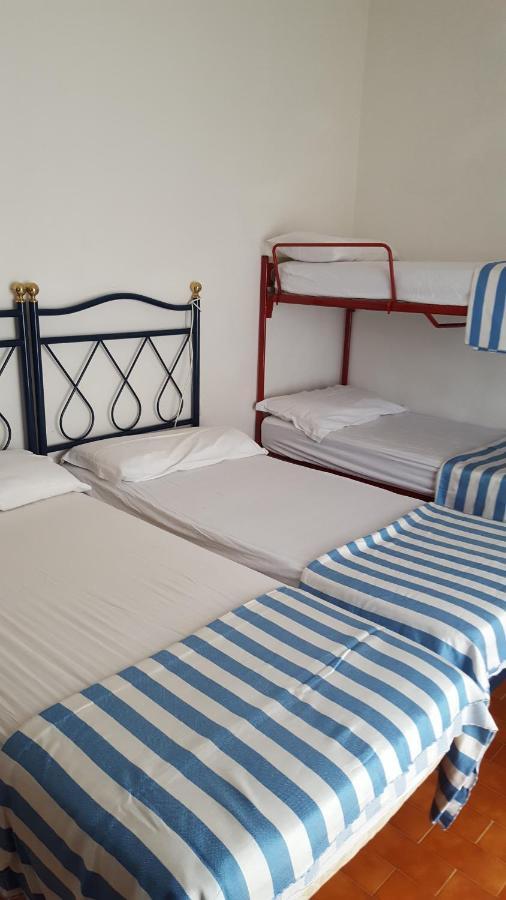 Residence Gallo - Walterigato Apartments Per Solo Famiglie Lido di Jesolo Kültér fotó